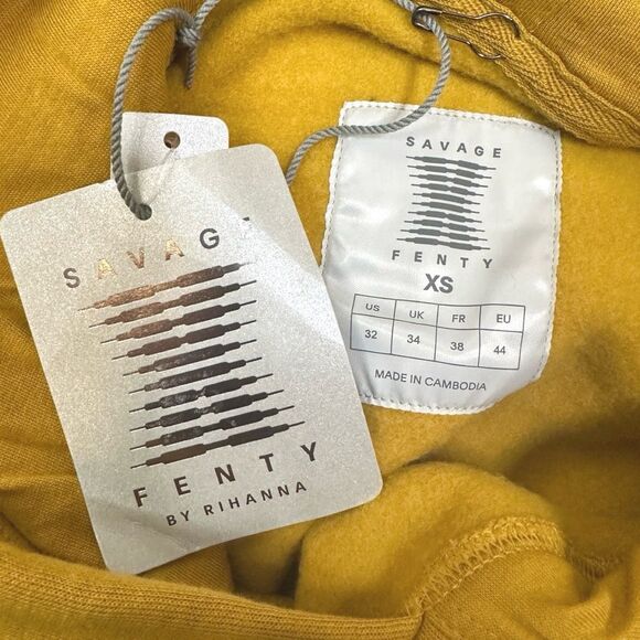 Savage X Fenty Essential Fleece Raglan Hoodie - Size XS - Spiced Yellow - Picture 6 of 8